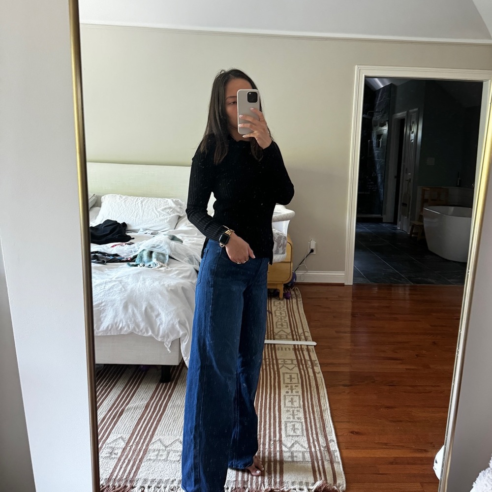 Zimmermann size 1 black ribbed crew neck top